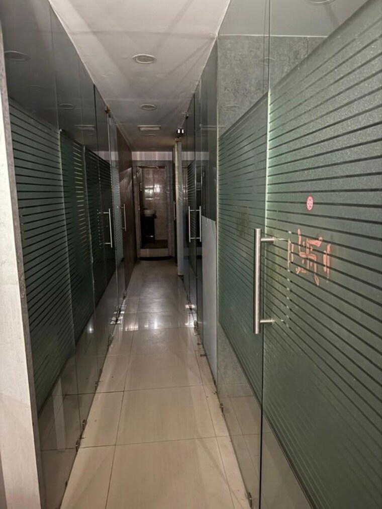 undefined, levana-cyber-heights Commercial Office Space 2500 Sq.Ft. In Vibhuti Khand Lucknow 9922242