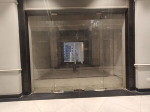  Shop For Rent in Omaxe Hazratganj, Gomti Nagar