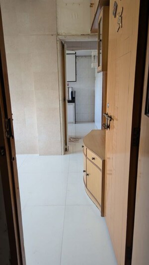 Bathroom in 1 BHK Apartment at Borivali East – for Rent