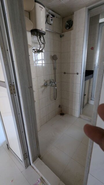 Bathroom in 1 BHK Apartment at Borivali East – for Rent