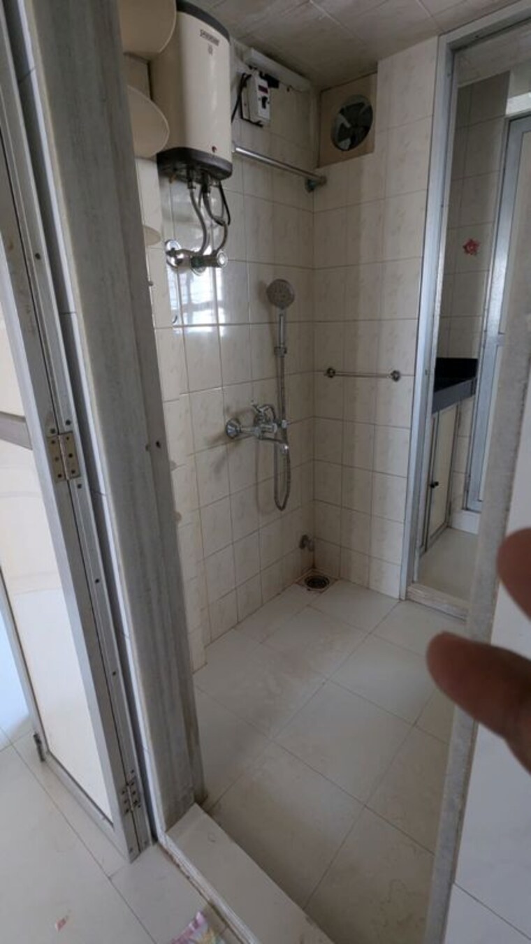 Bathroom, borivali east 1 Bedroom 450 Sq.Ft. Apartment In Borivali East Mumbai 9922282