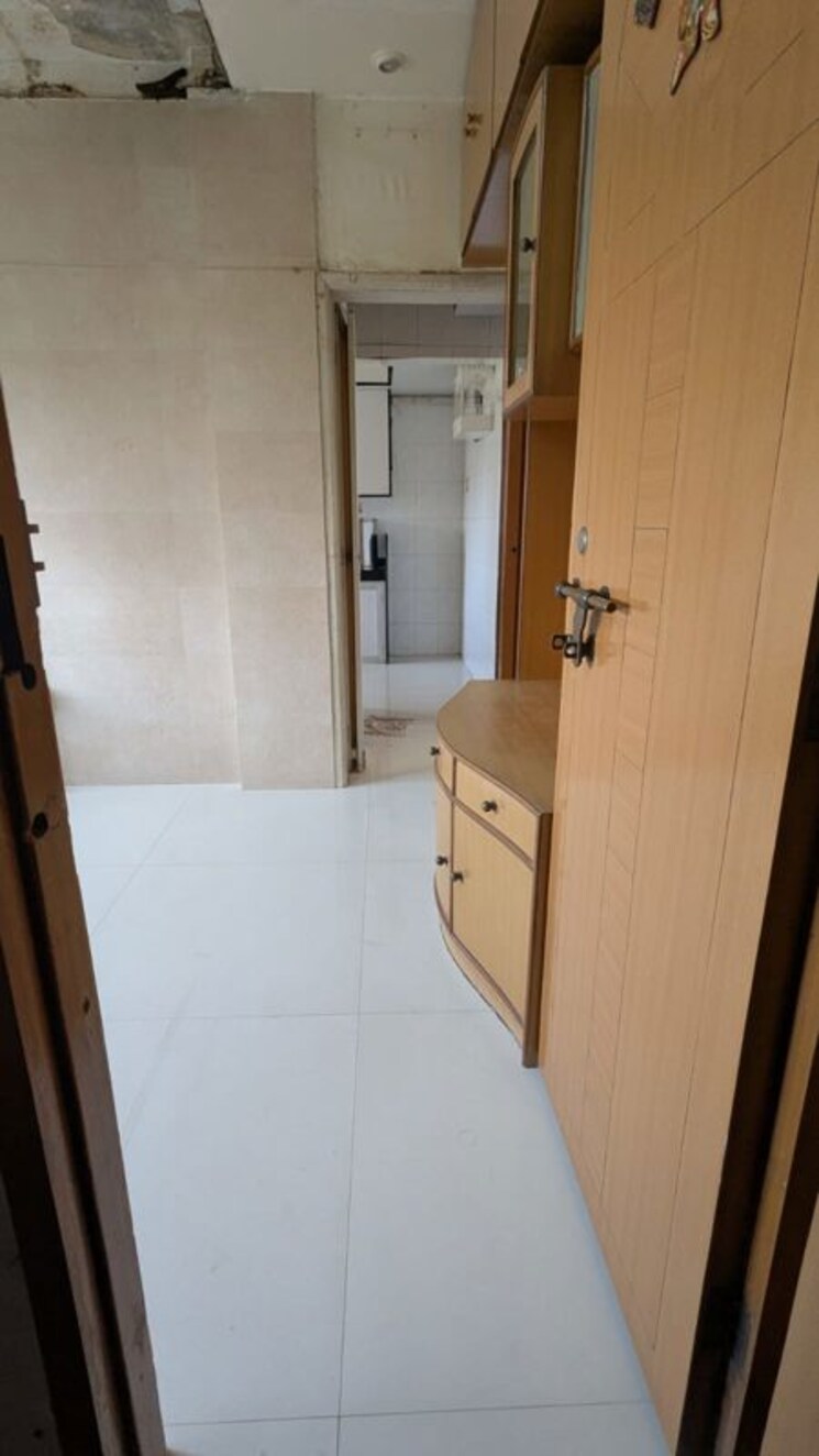 Balcony, borivali east 1 Bedroom 450 Sq.Ft. Apartment In Borivali East Mumbai 9922282