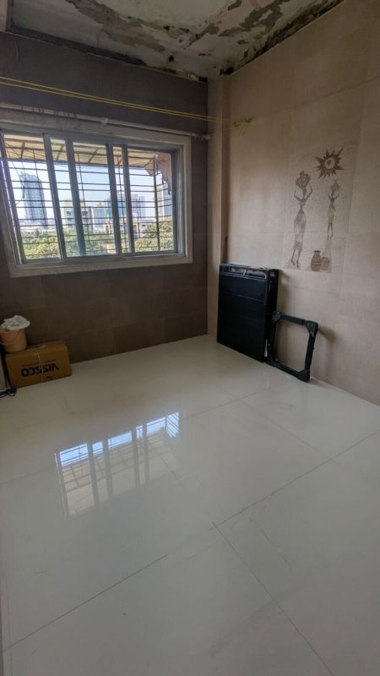 Room, borivali east 1 Bedroom 450 Sq.Ft. Apartment In Borivali East Mumbai 9922282