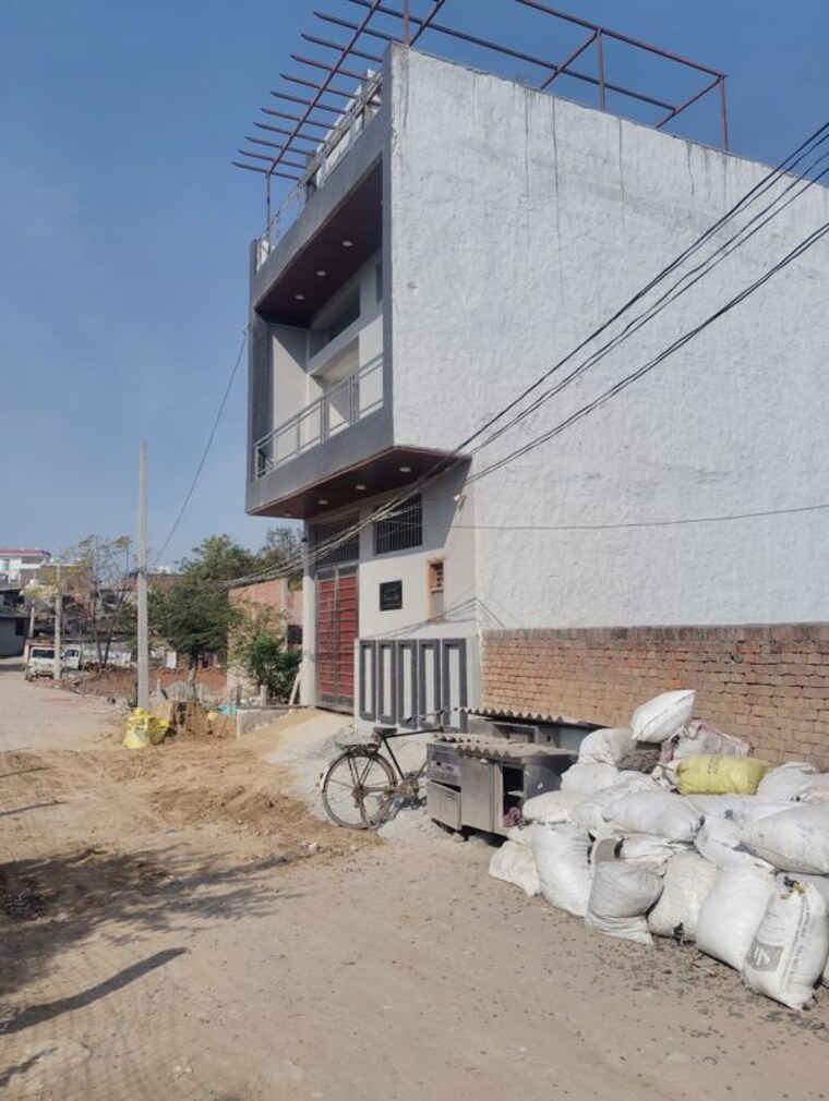 Exterior View, bharat colony  1350 Sq.Ft. Plot In Bharat Colony Faridabad 9922285