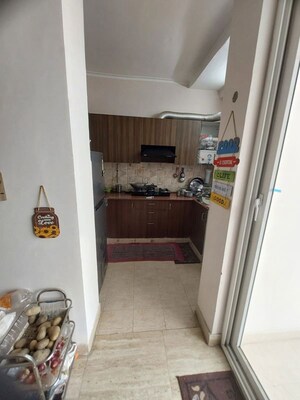 Furnished Amenities in 2 BHK Apartment at Amrapali Golf Homes, Sector 4 Greater Noida – for Rent