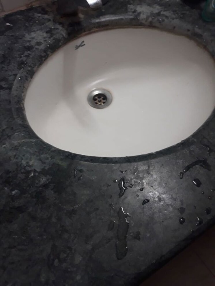 Bathroom, shiv-sai-ozone-park 3 Bedroom 1480 Sq.Ft. Apartment In Sector 86 Faridabad 9922289