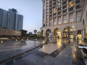  Showroom – Exterior View View at Omaxe Hazratganj, Gomti Nagar - for Rent