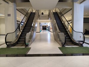 Staircase in  Showroom at Omaxe Hazratganj, Gomti Nagar – for Rent