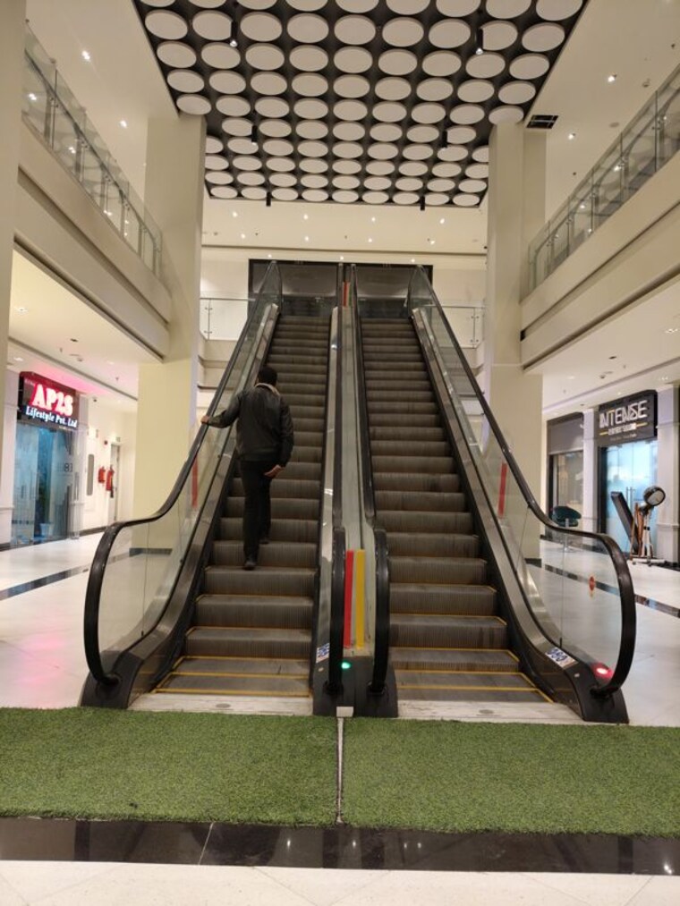 Exterior View, omaxe-hazratganj Commercial Showroom 800 Sq.Ft. In Gomti Nagar Lucknow 9922317