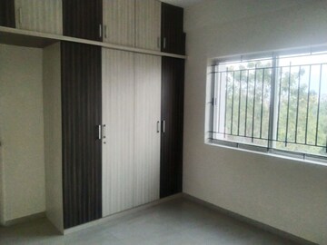 Room in 3 BHK Apartment at DSR Green Field, Whitefield – for Sale