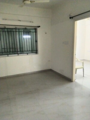 Room in 3 BHK Apartment at DSR Green Field, Whitefield – for Sale
