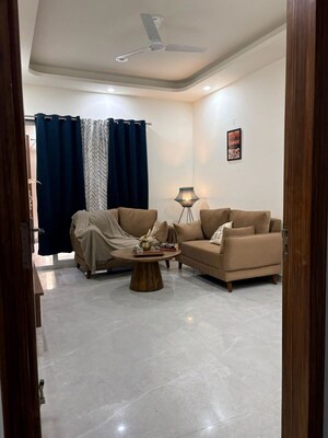 Living Room in 2 BHK Builder Floor at Sector 55 – for Rent