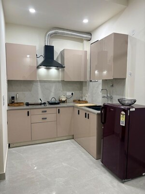Kitchen in 2 BHK Builder Floor at Sector 55 – for Rent