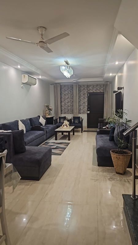3 BHK + Extra Room Apartment For Rent in Vasant Kunj
