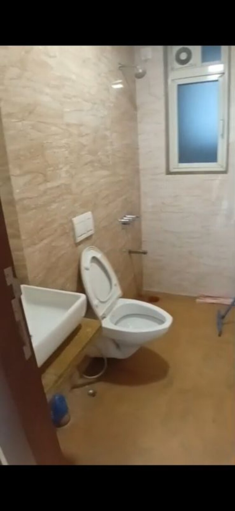 Bathroom, ekta-tripolis 2 Bedroom 775 Sq.Ft. Apartment In Goregaon West Mumbai 9922369