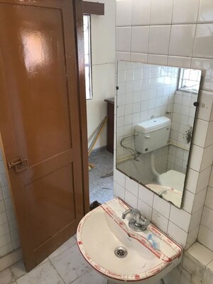 Bathroom in 2 BHK Apartment at Vasant Kunj – for Rent