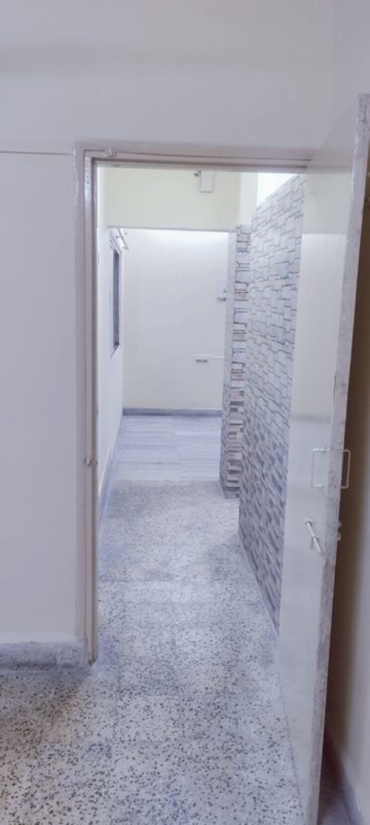 Bathroom, hill-crest-manpada 1 Bedroom 585 Sq.Ft. Apartment In Manpada Thane 9922382