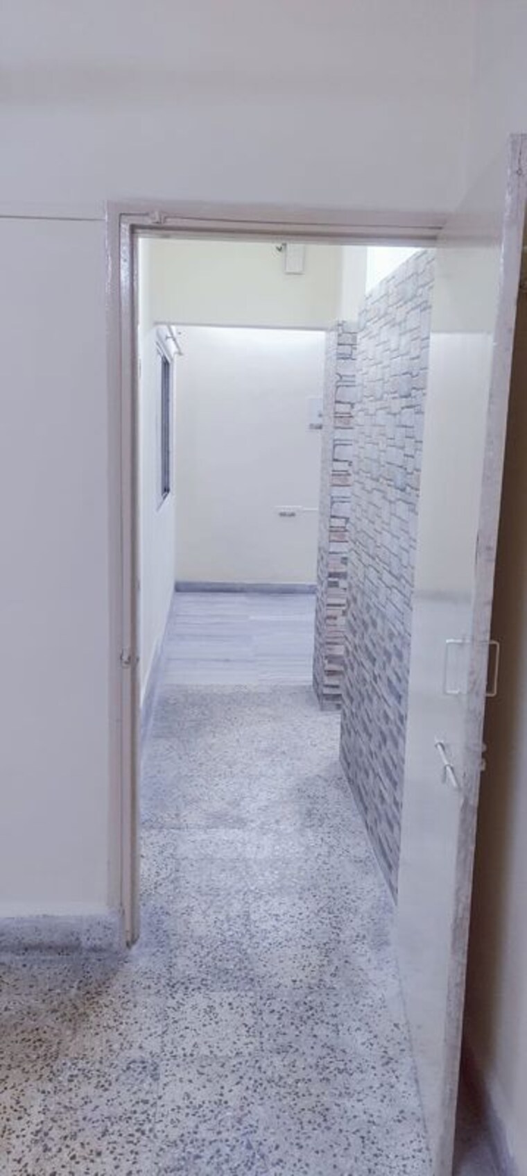 Bathroom, hill-crest-manpada 1 Bedroom 585 Sq.Ft. Apartment In Manpada Thane 9922382