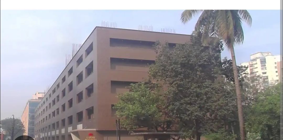 Showroom For Rent in Laxmi Business Park