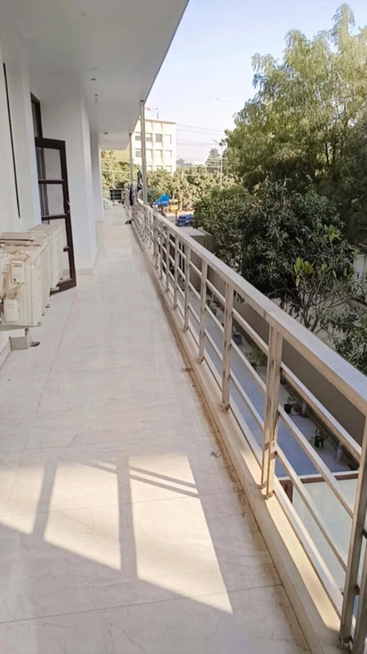 Balcony, sushant lok ii 3 Bedroom 240 Sq.Ft. Builder Floor In Sushant Lok ii Gurgaon 9922409