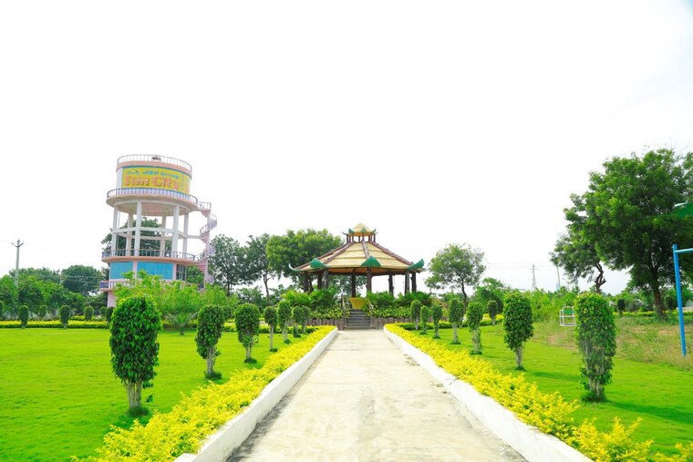 Garden, jsr-suncity-opal  150 Sq.Yd. Plot In Kolanpaka Alair 9922432