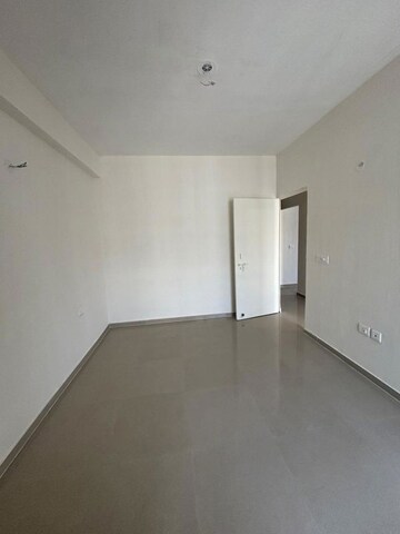 Room in 3 BHK Apartment at Habitat Prime, Sector 99a – for Rent