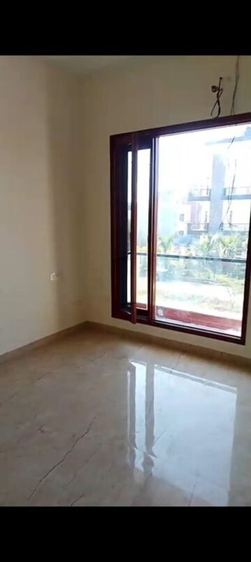Room in 3 BHK Independent House at Aerocity – for Sale