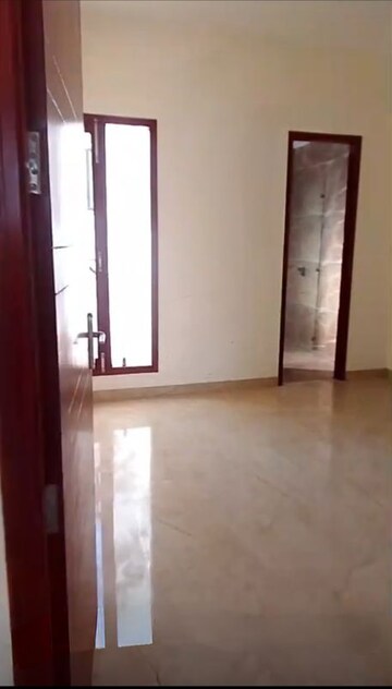 Room in 3 BHK Independent House at Aerocity – for Sale