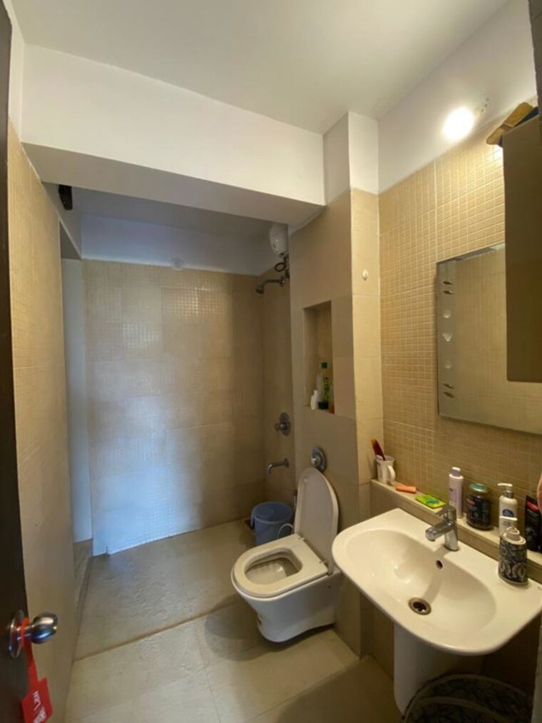Bathroom, puranik-hometown 1 Bedroom 400 Sq.Ft. Apartment In Ghodbunder Road Thane 9922449