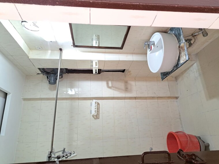 Bathroom, vasant kunj 2 Bedroom 1100 Sq.Ft. Apartment In Vasant Kunj Delhi 9922417
