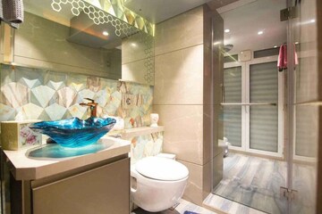Bathroom in 5 BHK Apartment at Paradigm Nivan, Khar West – for Rent