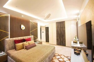 Bedroom in 5 BHK Apartment at Paradigm Nivan, Khar West – for Rent