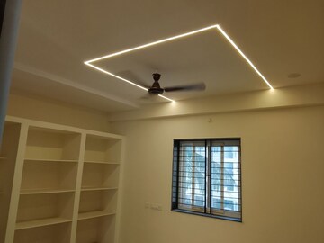 Room in 3 BHK Apartment at Madhurawada – for Rent