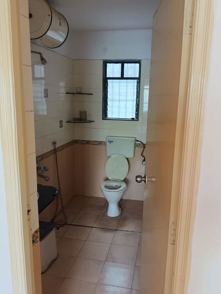 Bathroom, bramha-majestic 2 Bedroom 1050 Sq.Ft. Apartment In Kondhwa Pune 9922500