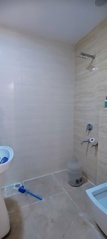 Bathroom in 3 BHK Builder Floor at Puri Kohinoor, Sector 89 – for Rent