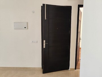 Furnished Amenities in 3 BHK Apartment at Signature Global Park, Sohna Sector 36 – for Sale