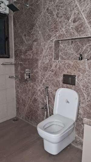 Bathroom in 3 BHK Apartment at Celestia Spaces, Parel – for Rent