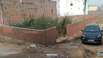  Plot For Sale in Kadamkuan