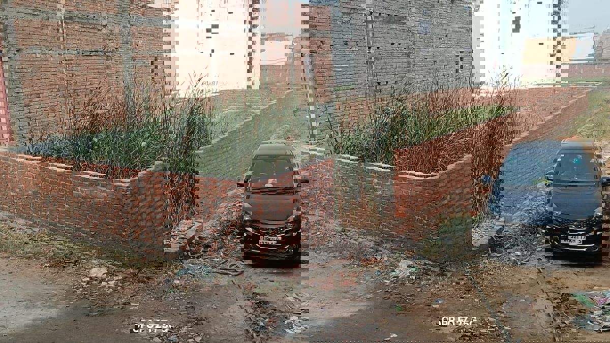 Plot For Sale in Kadamkuan