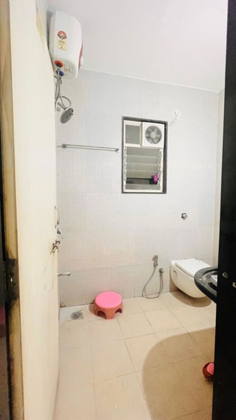 Bathroom, smile-kaizen 2 Bedroom 1100 Sq.Ft. Apartment In Balewadi Pune 9922540