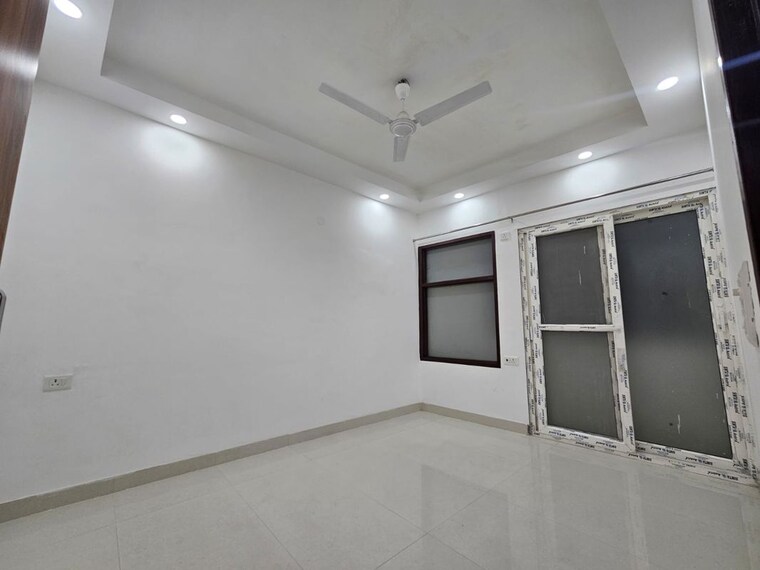 Room, neb sarai 1 Bedroom 600 Sq.Ft. Builder Floor In Neb Sarai Delhi 9922541