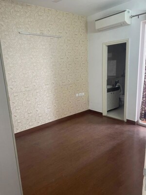 Room in 3 BHK Apartment at Mapsko Mount Ville, Sector 79 – for Sale