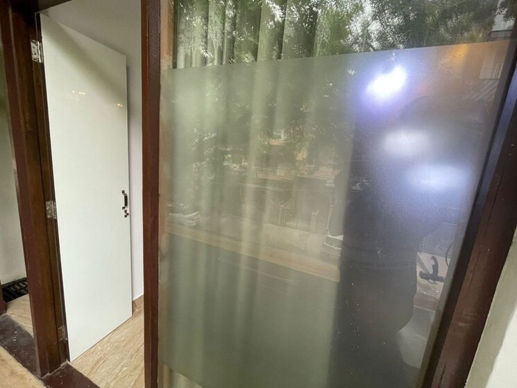 Bedroom, kalkaji 1 Bedroom 100 Sq.Yd. Builder Floor In Kalkaji Delhi 9922557