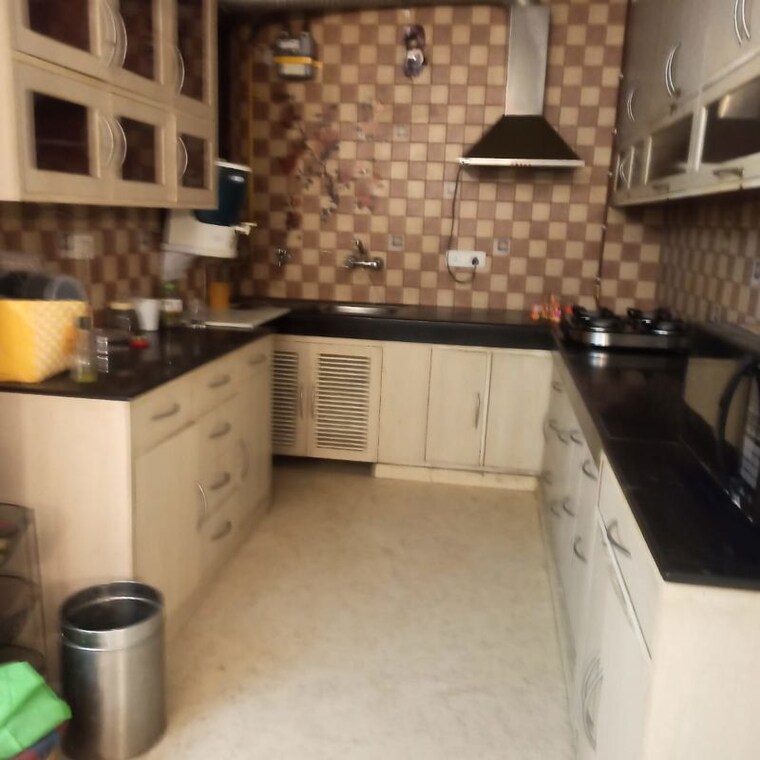 Kitchen, saket 3 Bedroom 1800 Sq.Ft. Builder Floor In Saket Delhi 9922599