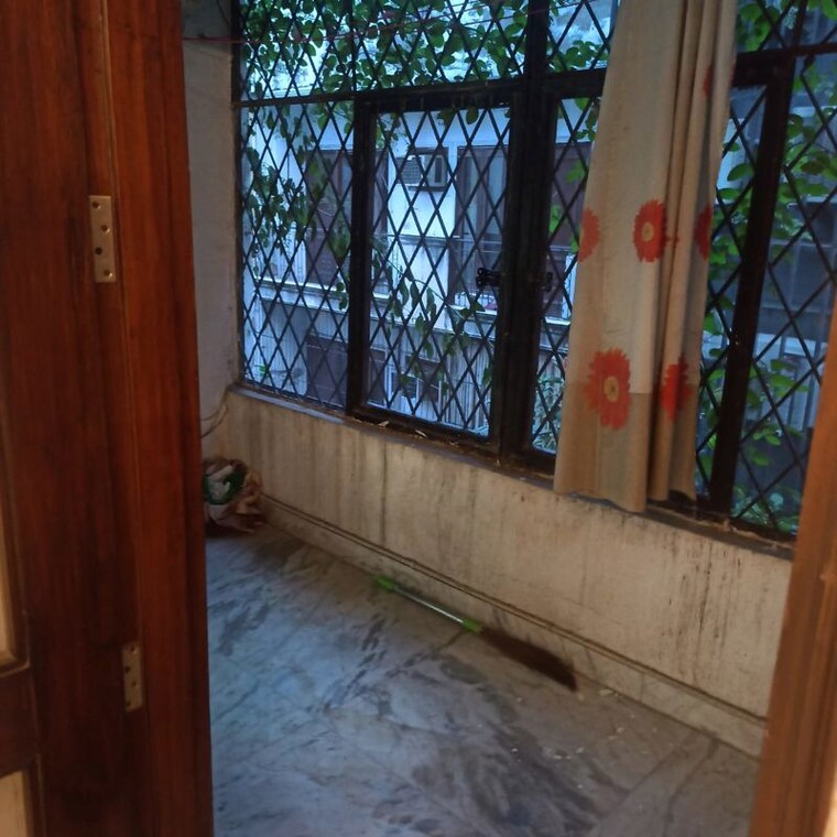 Balcony, saket 3 Bedroom 1800 Sq.Ft. Builder Floor In Saket Delhi 9922599