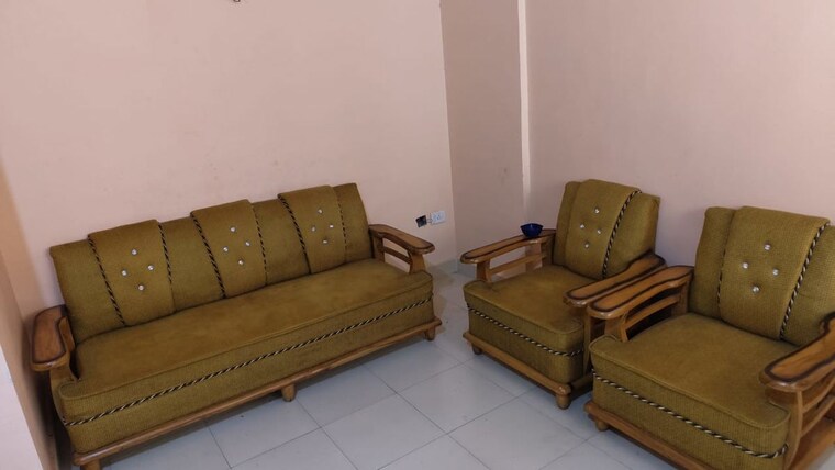 Living Room, puri-aman-vilas 3 Bedroom 1679 Sq.Ft. Builder Floor In Sector 89 Faridabad 9922602