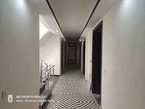 Building Lobby in 1 BHK Builder Floor at Sunshine Apartments Sector 73, Sector 73 – for Sale