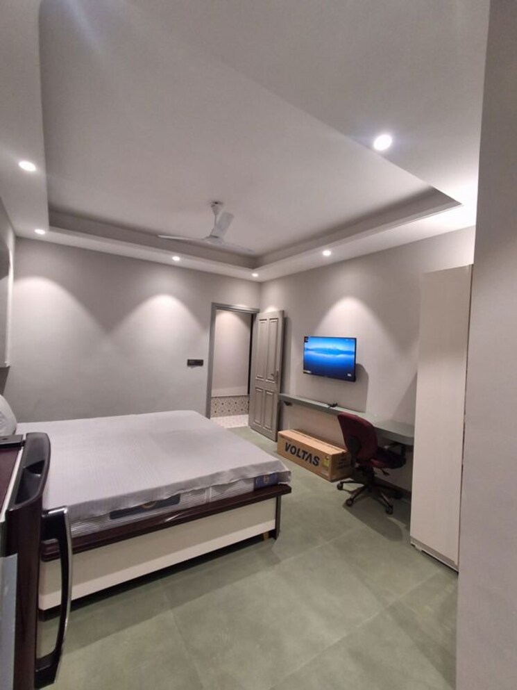 Bedroom, dlf-city-phase-iii 1 RK 630 Sq.Ft. Builder Floor In Sector 24 Gurgaon 9922653