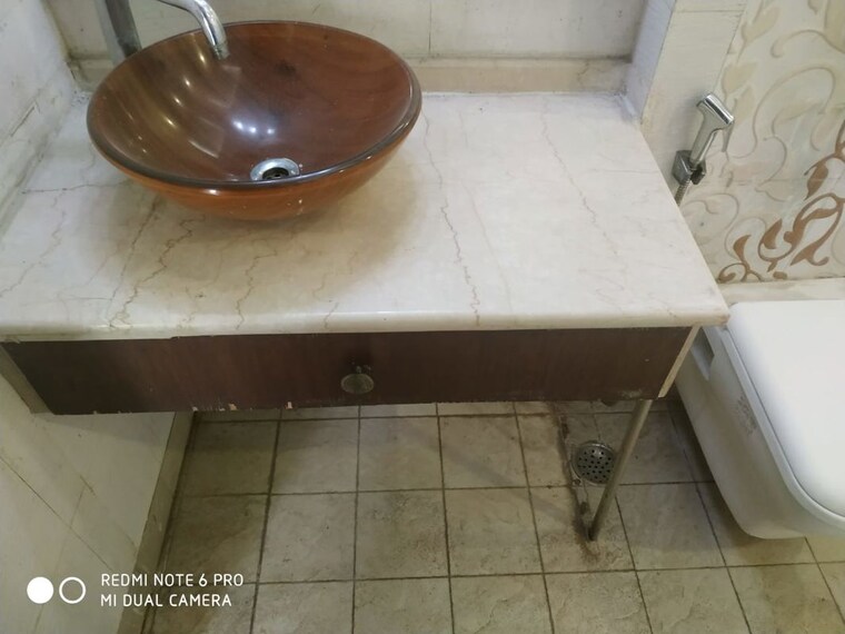 Bathroom, saket 4 Bedroom 2500 Sq.Ft. Builder Floor In Saket Delhi 9922666