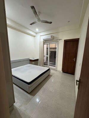 1 RK Builder Floor For Rent in DLF City Phase III, Sector 24